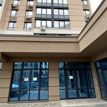 Університетська вул., 3/3