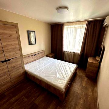 Сдам 3к квартиру на ул. Михайла Грушевського, дом 14