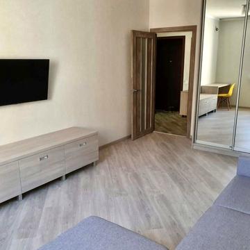 Юрія Кондратюка вул., 3