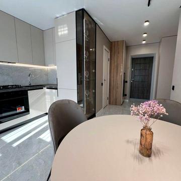 Стильна оренда в новобудові