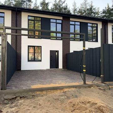 Продам готовий таунхаус біля парку та лісу