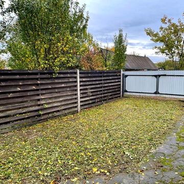 Продається 1/2 будинку