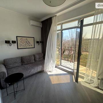 Продаж 2к Квартира Французький бульвар