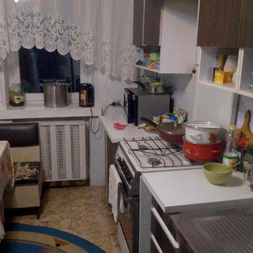 Продам 4-х кім.кв. в р-ні ЗаЗ