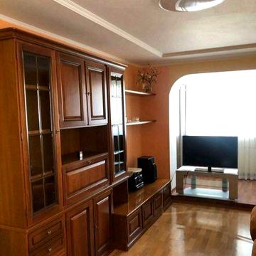 Оренда двокімнатної квартири по п-кт. В.Черновала