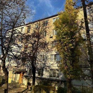 Продам 3-х комнатную квартиру с АЭО , р-н Автовокзала