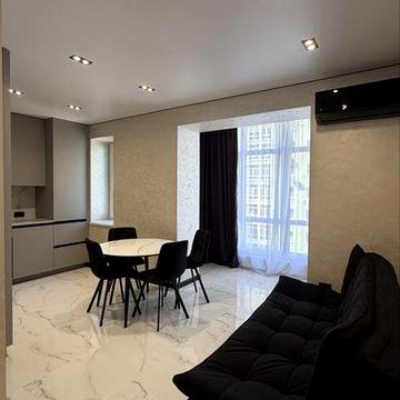 Оренда стильної комплектованоі квартири Центр перша здача