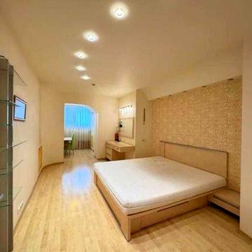 Сдам 2ком. квартиру на пер. Джинчарадзе, 4