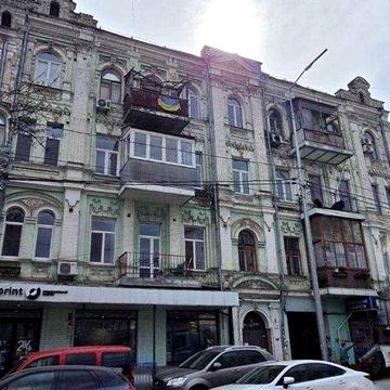 Продам 2-х кім. квартиру в історичному центрі Києва