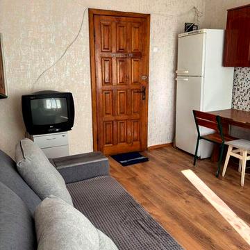 Сдам СВОЮ гостинку Гв Широнінців 39-А