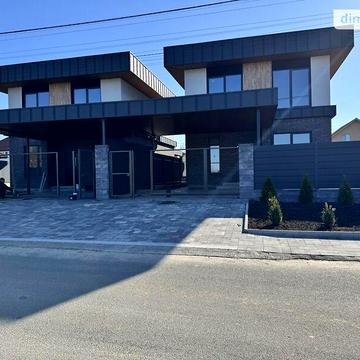 Продаж 4к Дім Ярославська вулиця