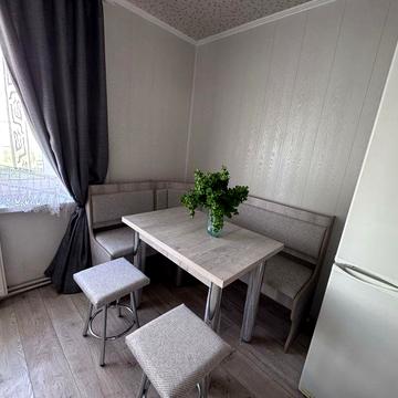 2-кімнатна квартира з ремонтом, меблями, технікою та хорошим плануванн