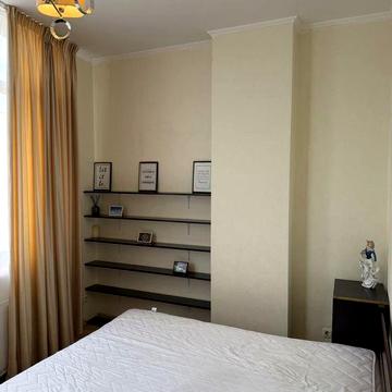 Французский Бульвар. Закрытая территория с подземным паркингом