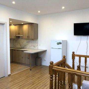 Здається 1-кім. квартира на вул. Вокзальній