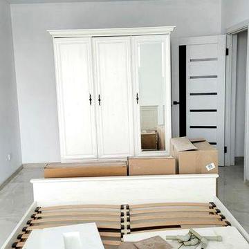 2 кімнатна квартира в новобудові з ремонтом без комісії.Можна жити вже