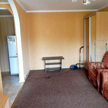 Здається 1 -кімн.кв   пл. Визволення . Власник.