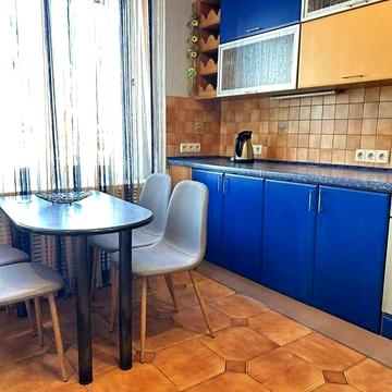 Оренда 2-к квартири ,вул.Машинобудівна,21