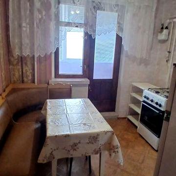 Сдаётся 1-к.кв. Корабельный.