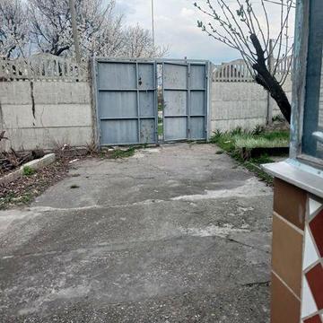 Здається будинок  кінець Балабине початок Кушугума