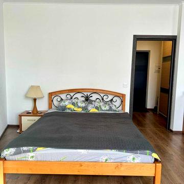 ЖК Традиція, Олени пчілки 7, оренда 1к квартири, Перша здача, Генератор