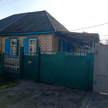 Продається частина будинку (1/2)