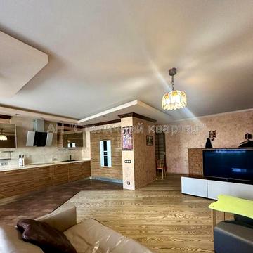 Оренда 4-к квартири 136 м2 Дніпровська набережна, 25, Позняки