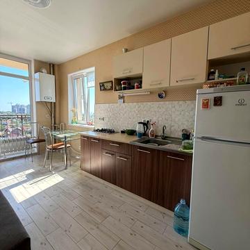 Євгена Чикаленка вул., 43