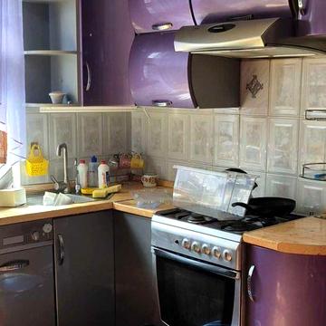 Аренда двокімнатного будинку-квартири з власним двороком,світло не вимикають!