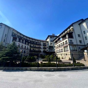 Унікальні апартаменти з терасою в "Шале Грааль" | Трускавець ЖК "Шале Грааль"