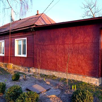 Обміняю півбудинку на двокімнатну квартиру