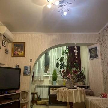 Продаеться квартира в 6 кв в Милій