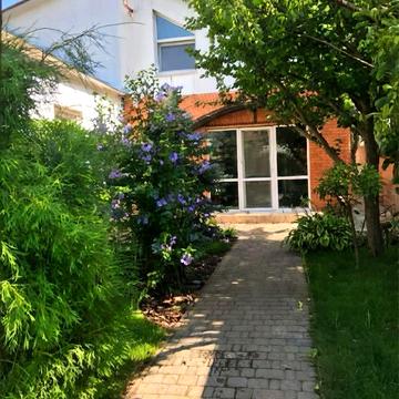 Продаж половини будинку на Таращанському масиві