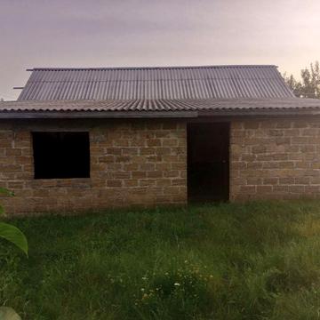 Продам будинок  Вінницька обл смт Теплик.