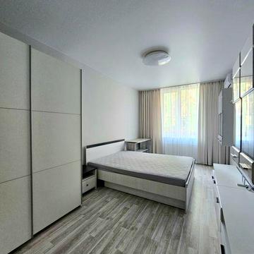 Оренда 2-к квартири 43 кв.  ЖК Комфорт таун Регенераторна 4