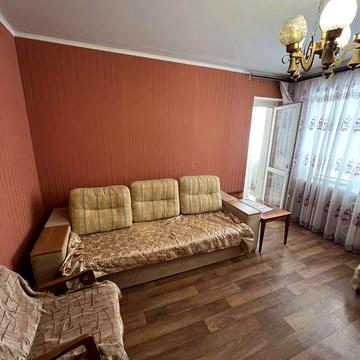 Продаю квартиру на Даманском