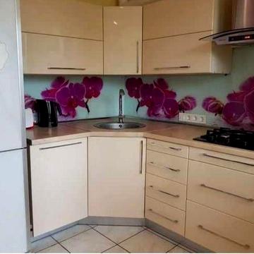 В продам  3х комнатную  квартиру  на Салтовке