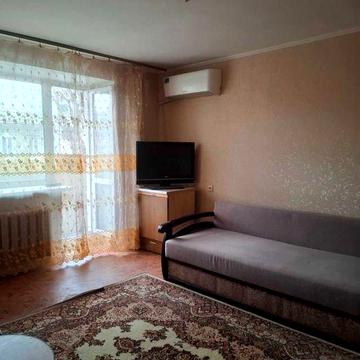 Продам квартиру на Куйбышева, центр, Привоз