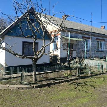 Дім продажа оренда