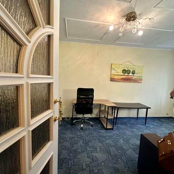 Реальная 1-ка на Ботаническом Саду, Вартовых Неба 48, Павлово Поле