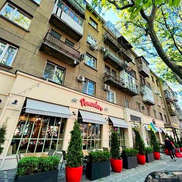 Продам 2 ком квартиру Центр Сталинка ул. Успенская