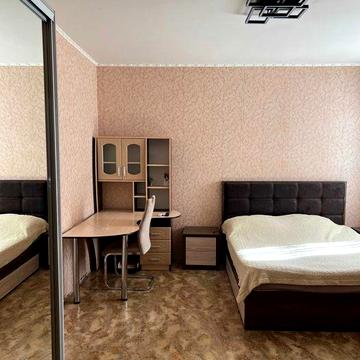 Оренда 2к квартири Леся Курбаса 5В