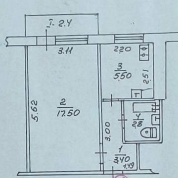 Продам 1 кімнатну Металургів