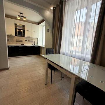 Оренда двокімнатноі в Центрі міста на Гоголя