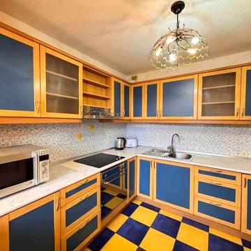 Соломянка, вул. Стадіонна 16/6, оренда просторої 3к квартири