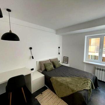 Однокімнатна квартира. Палац Україна. Голосіївський район