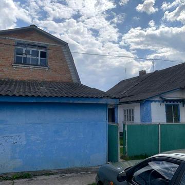 Приватний будинок