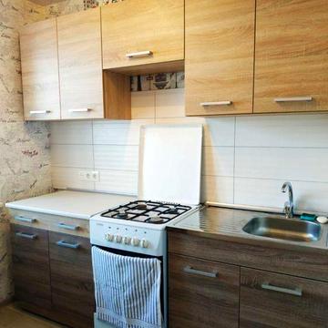 Сдается 2х комнатная квартира, 5/5 этаж, ул. Яценко, р-н 5 горбольницы