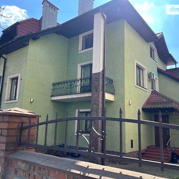 Продаж 12к Дім Братів Дужих (Комарова) вулиця