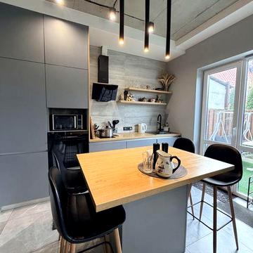 Оренда чудового дуплекса в Садах