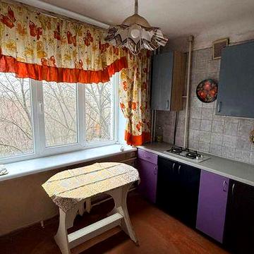 Сдам 1к квартиру В ЦЕНТРЕ ГОРОДА, Скифская ул(Каменогорская)